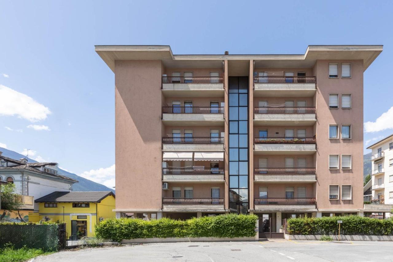 Casa Vacanze- Debra Aosta Exteriör bild