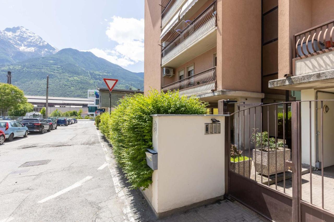 Casa Vacanze- Debra Aosta Exteriör bild